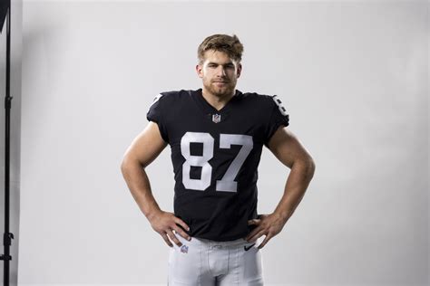 Raiders poll results: The power of tight end Michael Mayer - Silver And ...