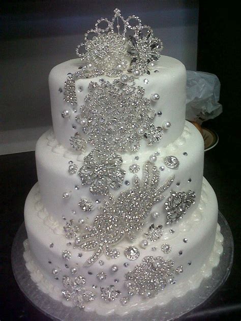 Pin by Deborah Turner on 40th | Bling cakes, Bling wedding cakes ...