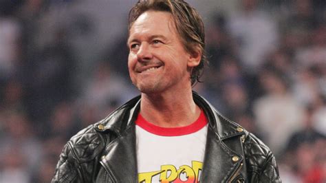 Roddy Piper, wrestling 'bad guy,' dies at 61 - CNN