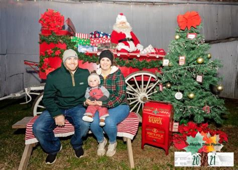 Santa Photos at Maple Tree Farm Nov. 27. & Dec. 4!