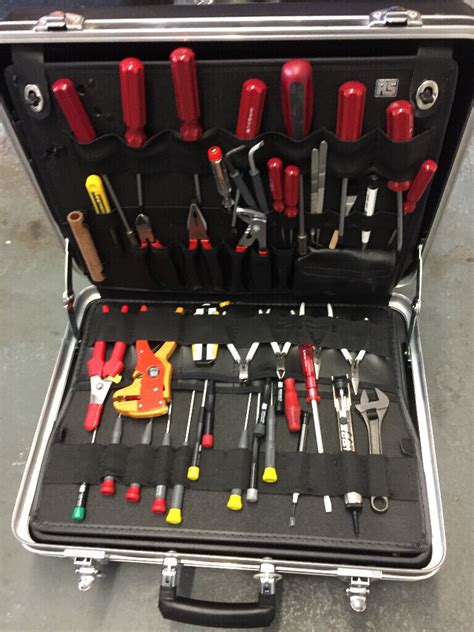 ELECTRONIC / ELECTRICAL Engineer's Tool Case, with Tools -HIGH END | in Camberley, Surrey | Gumtree