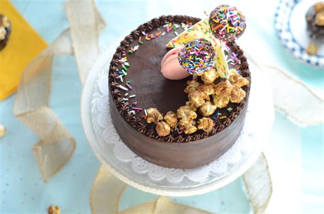 Chocolate Ganache Cake