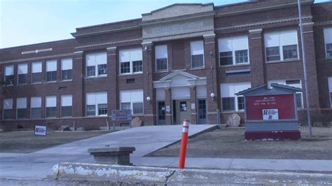 Hamilton voters being asked to approve building of new middle school