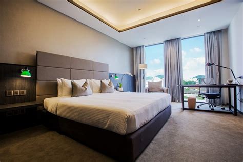 Top 5 Luxury Hotels in Penang for a Five-Star Stay - Penang Bridge