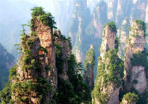 Zhangjiajie Wulingyuan Scenic Area | Scenery photography, Zhangjiajie ...