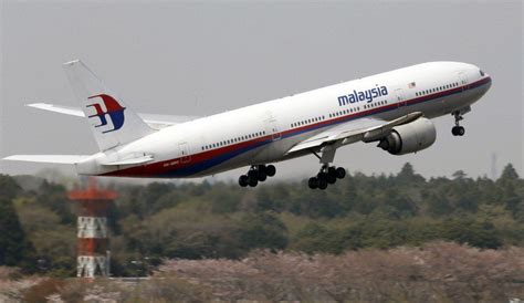 Flight MH370: Maldives islanders saw low flying plane