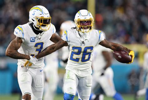 Chargers News: PFF Lists LA's Biggest Strength and Weakness For 2023 ...