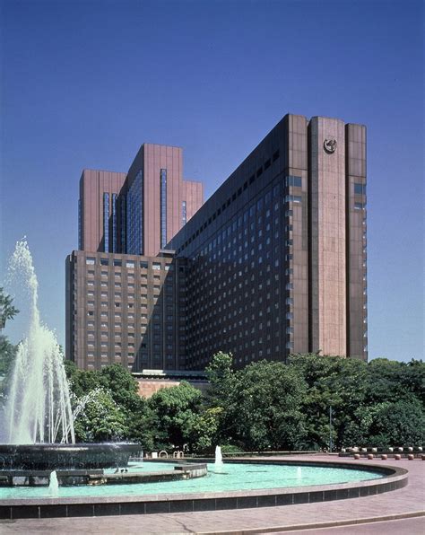 Imperial Hotel Tokyo - Masterwork Of The Legendary Frank Lloyd Wright