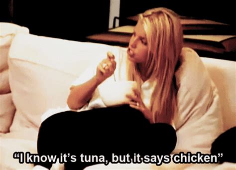 Jessica Simpson Still Poking Fun at Herself for Chicken of the Sea Joke ...