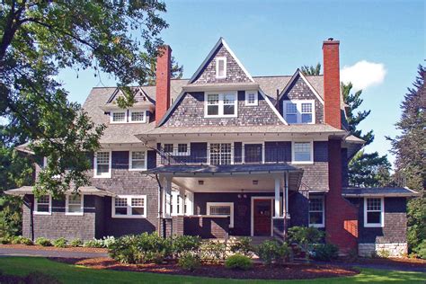 What is Shingle Style Architecture?