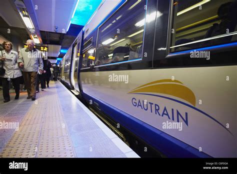 High speed Gautrain at Sandton station, Sandton, Johannesburg Stock Photo: 39667722 - Alamy