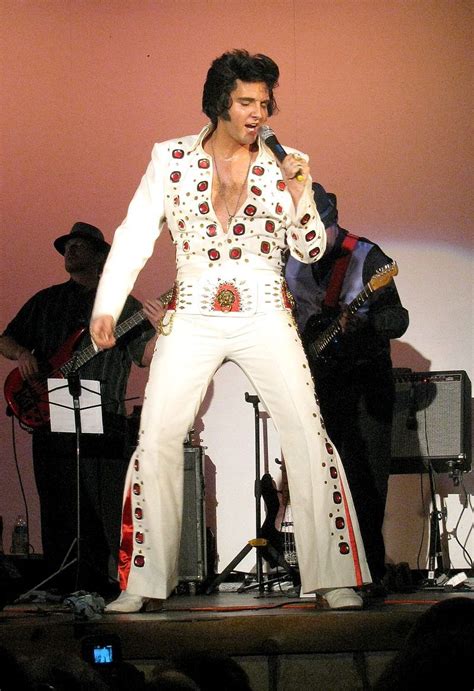 Pin by Robina McLean on Elvis Presley | Elvis jumpsuits, Elvis presley ...