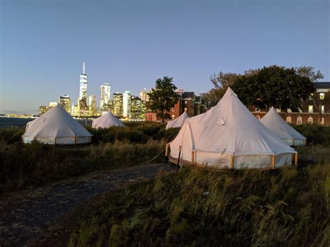 Glamping on Governor's Island, NYC : camping