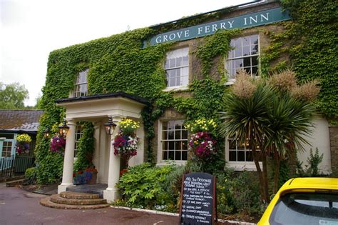 Grove Ferry Inn © Peter :: Geograph Britain and Ireland