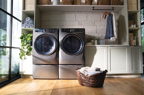 Gas vs Electric Dryer: Is One Better Than the Other? | Johnnie's Appliances | Downey, CA