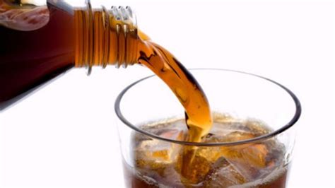 'Artificially sweetened sodas, aerated drinks lead to infertility' | Lifestyle News – India TV