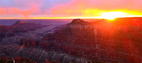 Winter Sunset at Grand Canyon National Park - DREAM AMERICA USA