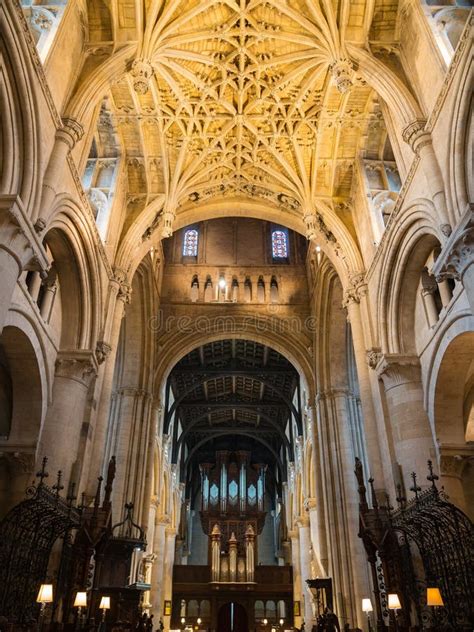 Christ Church Cathedral Interior, Oxford University, England, UK ...