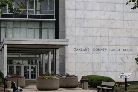 Oakland County treatment courts apply for nearly $1 million in state grant funding – Daily Tribune