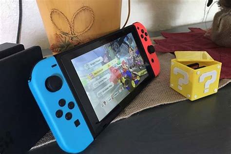 3D Printed Mario Question Block Nintendo Switch Card Holder | Gadgetsin