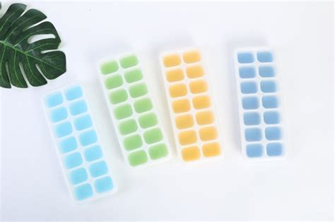 14 grid ice tray with lid silicone material ice tray rose shaped ice tray 24 lid silicone ice ...