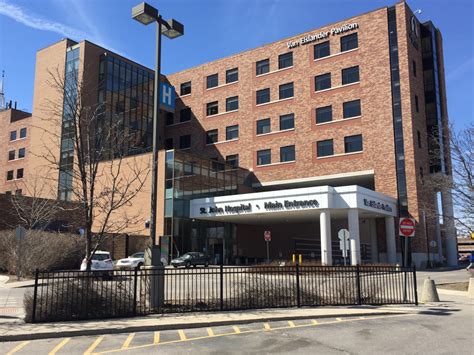 St. John Hospital and Medical Center in Detroit Verified as Trauma Center - DBusiness Magazine