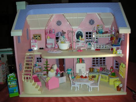 Hello Kitty Deluxe Dollhouse! | Made by Bandai in 2003! I wo… | Flickr