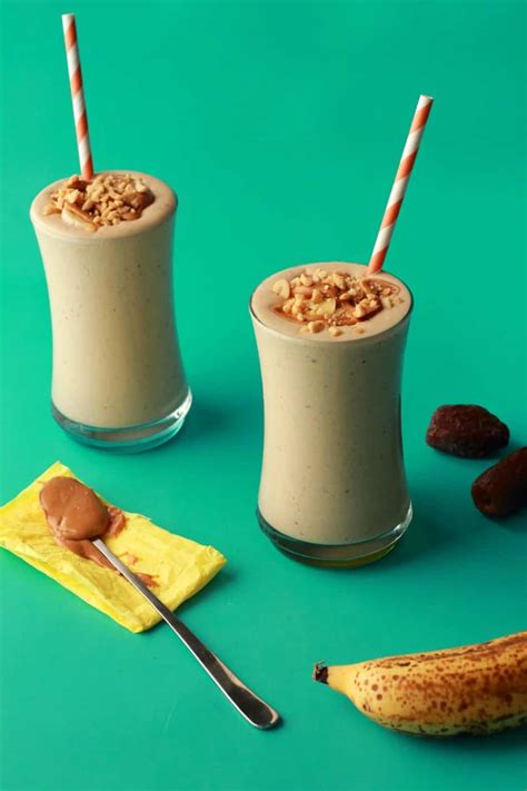 Peanut Butter Banana Smoothie - Loving It Vegan