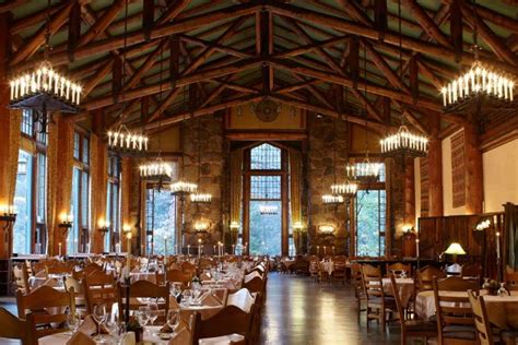 The Ahwahnee Dining Room | yosemitethisyear.com