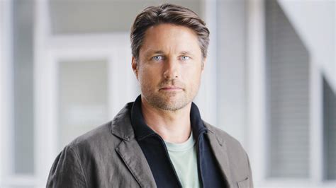 Is Martin Henderson (aka Nathan Riggs) Leaving Grey's Anatomy?