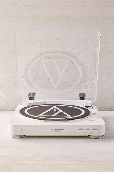 Audio-Technica Bluetooth AT-LP60 Vinyl Record Player - White | Urban ...