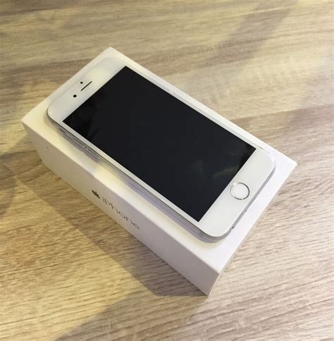 Apple iPhone 6 Smartphone - 16GB - White (Unlocked) | in Clapham Common, London | Gumtree