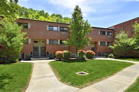 Brookside Apartment Homes Apartments - Bristol, CT 06010