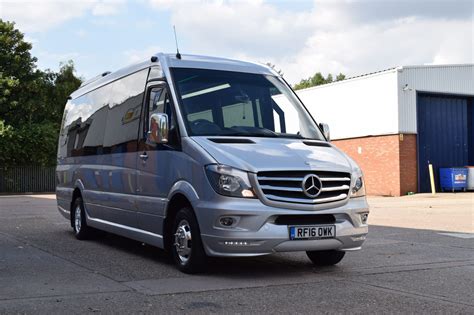 Minibus Hire Manchester A Much Better Option | Dial: 0161 864 1212