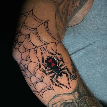 Black Widow Spider Tattoo Designs Pin By Laura Hernandez On Spider ...