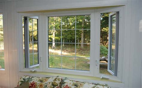 Residential Vinyl Casement Windows - Newtec Windows