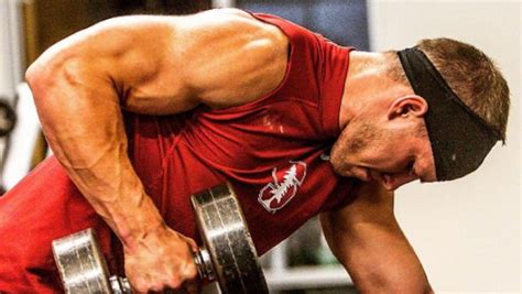 How Christian McCaffrey Built His Body to Withstand One of the Biggest ...