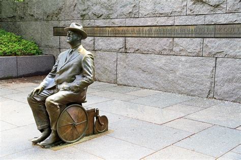 Fdr Wheelchair Statue