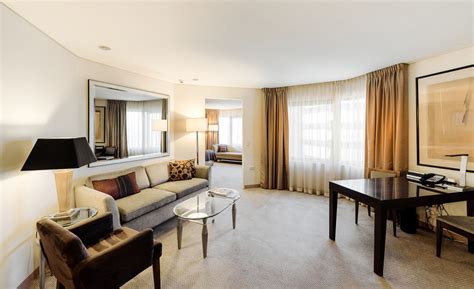 Junior Suites with Club Access | InterContinental Adelaide