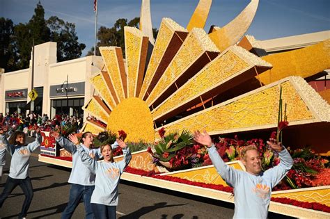 Rose Parade, Rose Bowl on track for Jan. 1 despite COVID surge | KTLA