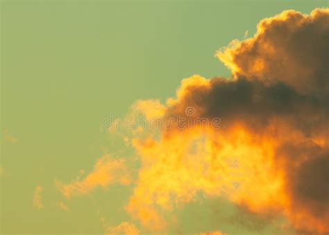 Beautiful Nature Sky with Orange, Yellow Sunshine and Fluffy Clouds ...