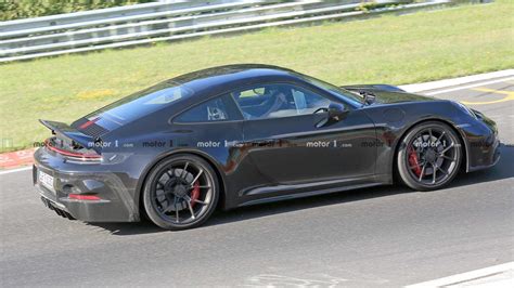 Porsche 911 GT3 Touring Package Spied Showing New Details