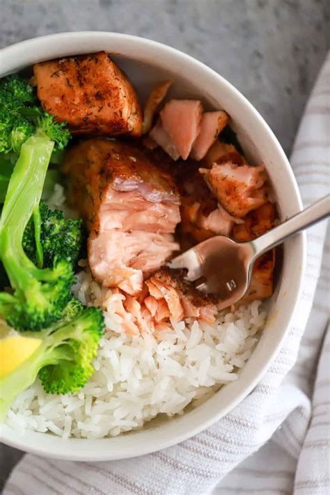 Easy Salmon Bowl with Maple Mustard Sauce - My Therapist Cooks