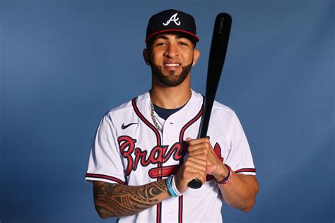 Atlanta Braves left-fielder Eddie Rosario will have a laser procedure ...