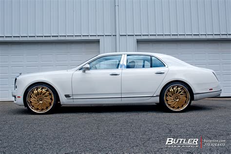 Bentley Mulsanne with 24in Savini Diamond Prali Wheels exclusively from ...