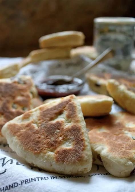 Scottish Cream girdle griddle scones Scones Recipe Uk, Scottish Scone ...