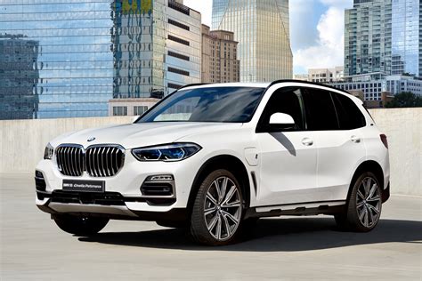 New BMW X5 xDrive 45e plug-in hybrid 2019: Specs, price and on-sale date | Carbuyer