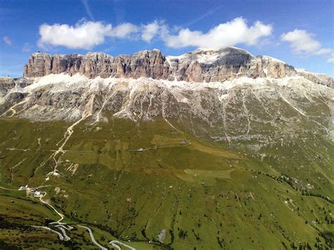 SUSURA BLOGS: The Pordoi Pass (Dolomite Alps)