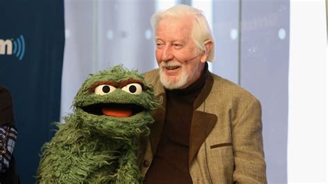 Original Big Bird, Oscar the Grouch Actor Leaves Sesame Street After 49 ...