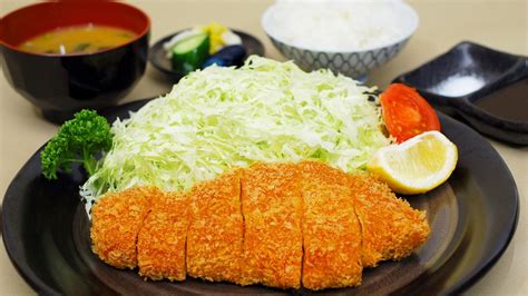 “Yōshoku”: A Japanese Take on Western-Style Cuisine | Nippon.com